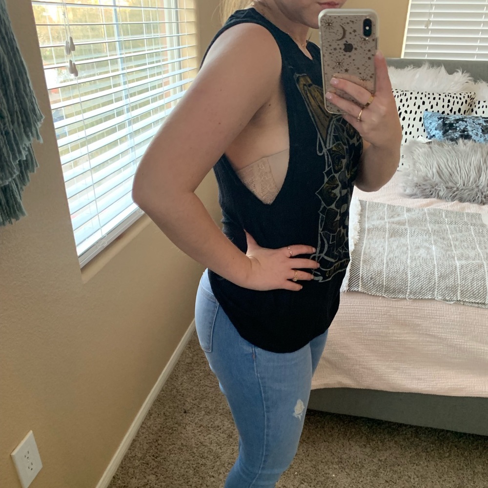 ✨ MUSCLE TEE✨ - Picture 7 of 7